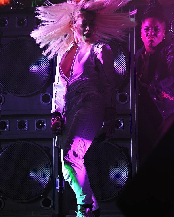 Rita Ora Tits